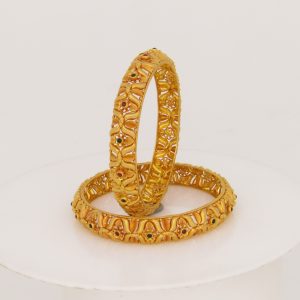 Antique Bangle MJ: 718202358