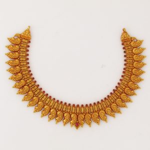 28 ANTIQUE NECKLACE : 748201128