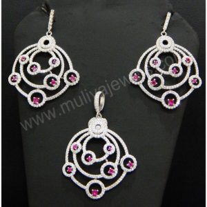 Pendant MJ: 0756509757