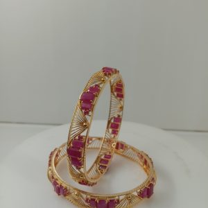 RUBY BANGLE MJ: 7582012642