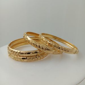 BANGLES MJ: 075820638