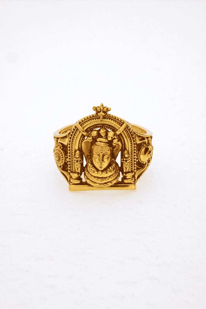 ANTIQUE GOLD RING